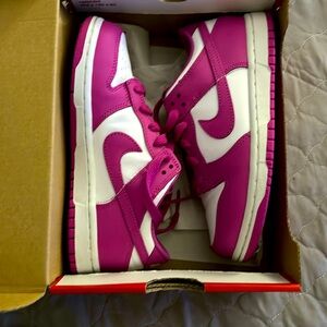 Brand new with box Nike dunk low BP pink 1Y